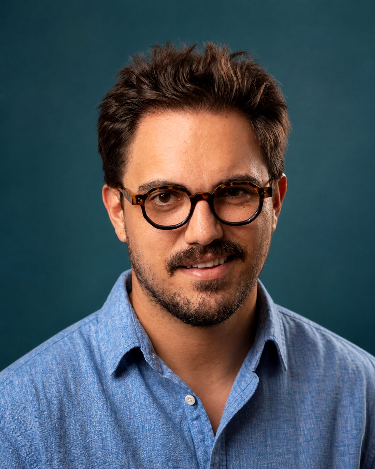 Alê Wallau, Personal Óculos e autor das coleções Molduras do Olhar